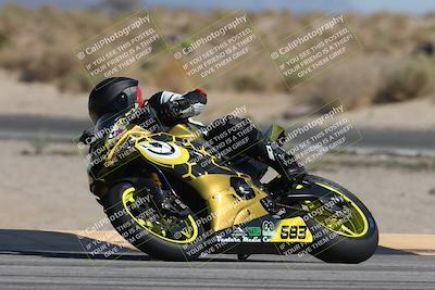 media/Oct-04-2025-CVMA (Sat) [[408bcdd6e4]]/Race 10-Amateur Supersport Middleweight/